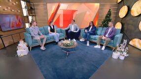 „Искаме бъдеще“: Две поколения заедно на протестите – какво обединява младите и техните родители