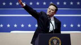 „ЕС трябва да бъде премахнат“: Мъск обяви „война“ на Брюксел, след като X беше глобена 