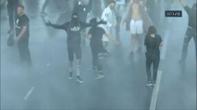 Арестуваните за агресия на масовия протест от 1 декември остават зад решетките