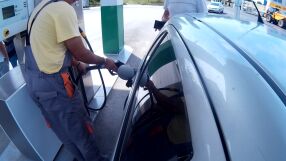 Горивата на черно: Бюджетът губи над половин милиард лева годишно 