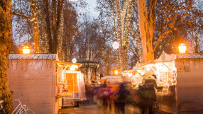 Коледната магия оживя в Загреб с известния фестивал 