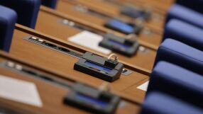 След протеста: Призиви в парламента към БСП и ИТН да подкрепят вота на недоверие