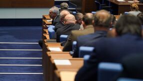 Конфликтът в Близкия Изток доведе до високо напрежение и в Народното събрание