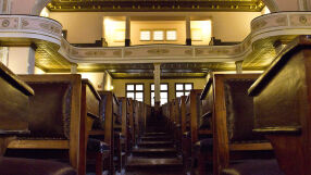 17-годишна стажантка е абортирала след сексуално насилие в турския парламент