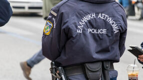 Гръцката полици откри скривалище за откраднати лични документи