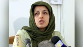 Брутален арест за носителката на Нобел за мир Наргес Мохамади