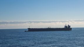 Танкерът „Кайрос“ е обезопасен, операцията по изтеглянето му е планирана за утре