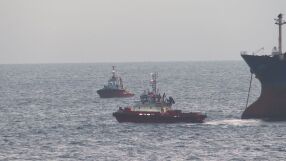 Танкерът “Кайрос” достига Бургаския залив