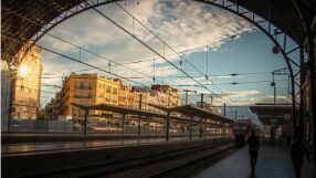 Испания пуска месечна карта за транспорт в цялата страна - ето колко ще струва 