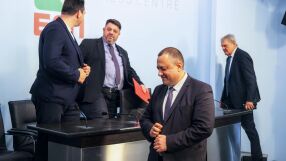 Изпълнителното бюро на БСП подава оставка, без председателя Атанас Зафиров