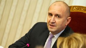 Консултациите на Румен Радев с „Възраждане“ и „ДПС – Ново начало“: Партиите са за курс към предсрочни избори (ОБЗОР)