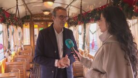 Празничен ретро трамвай тръгва от столичния пл. „Възраждане“ и ще радва децата до Коледа
