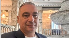 "Трети март" става партия преди изборите, приема Румен Радев за "свой неформален лидер"