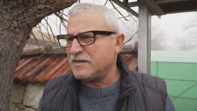 Без автобус, без поща, без банкомат: Как в малките населени места ще обменят парите си в евро?