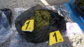 Разбита е престъпна група за разпространение на наркотици в Благоевградско (СНИМКИ)