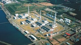 Япония пуска отново най-голямата атомна електроцентрала в света