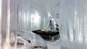 Нощувка в леден хотел: Колко струва и къде може да отседнете?