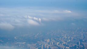 Опасно за дишане в София и в страната днес: Къде е бил най-мръсен въздухът днес?