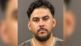 1300 години затвор за лидер на група, заклеймена от Тръмп като терористична