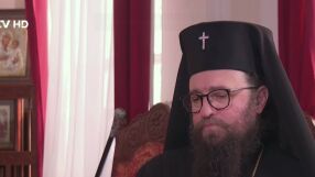 В очакване на Рождество: Какви са молитвите на митрополит Пахомий?