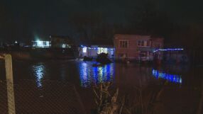 Безсънна нощ в село Гелеменово след наводнението: За 40 минути с близо 2 метра се качи нивото 