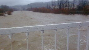 Нивото на р. Крумовица отново се е вдигнал