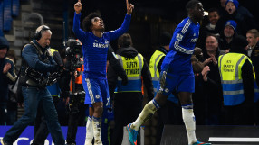 Късен гол запази преднината на Челси пред Сити