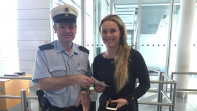 Линдзи Вон предизвика вълнения по пътя си към София