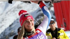 Лара Гут с първа победа за сезона в супергигантския слалом