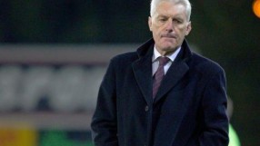 Камерун с нов треньор