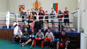 ММА клуб покани биячите от Околовръстното на тренировки (ВИДЕО)