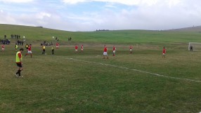 Ветерани на ЦСКА събират пари за бивш футболист (ВИДЕО)