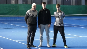 Трима българи получиха 