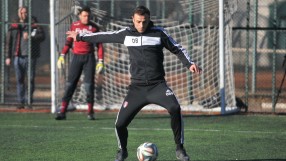 Би Би Си: Димитър Бербатов е близо до отказване