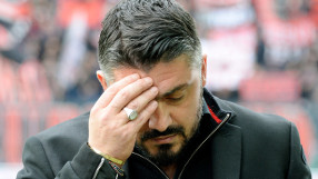 Донарума спъна 