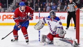 Впечатляващ дебют и 38 спасявания на първия българин в НХЛ (ВИДЕО)