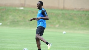 Юсейн Болт става футболист (ВИДЕО)