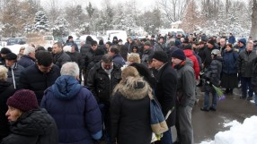 Десетки футболни легенди и фенове изпратиха Меци Веселинов (ГАЛЕРИЯ)