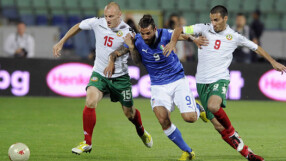 Вкарал на България рокаджия се завръща във футбола