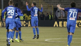 Мариани измъкна 