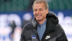 Клинсман издържа само 10 седмици в 