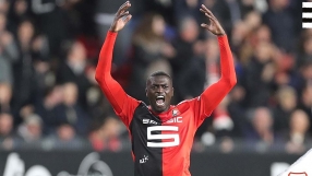  Нианг е героят за 