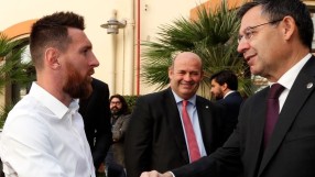 Кой издаде договора на Меси? Бартомеу отрича да е замесен