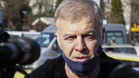 Сираков: Призовавам и министерствата да бъдат експедитивни като Борисов 