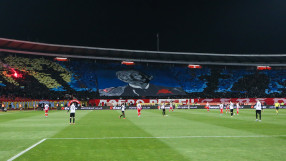 Скандал или политическа провокация: Не, феновете на 