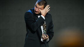 Стилиян Петров: Най-важната награда е да видим Тодор Неделев здрав