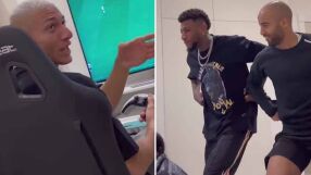 Съотборници гаврят Ричарлисон с Танца на гълъба (ВИДЕО)