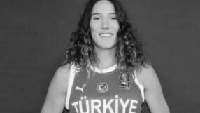 Баскетболистка бе намерена мъртва под руините в Малатия