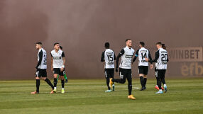 Срам и апатия: Локо Пловдив отнесе 5 гола в Кърджали