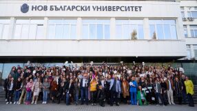 Приключи 10-ото юбилейно издание на ,,Рекламна академия“